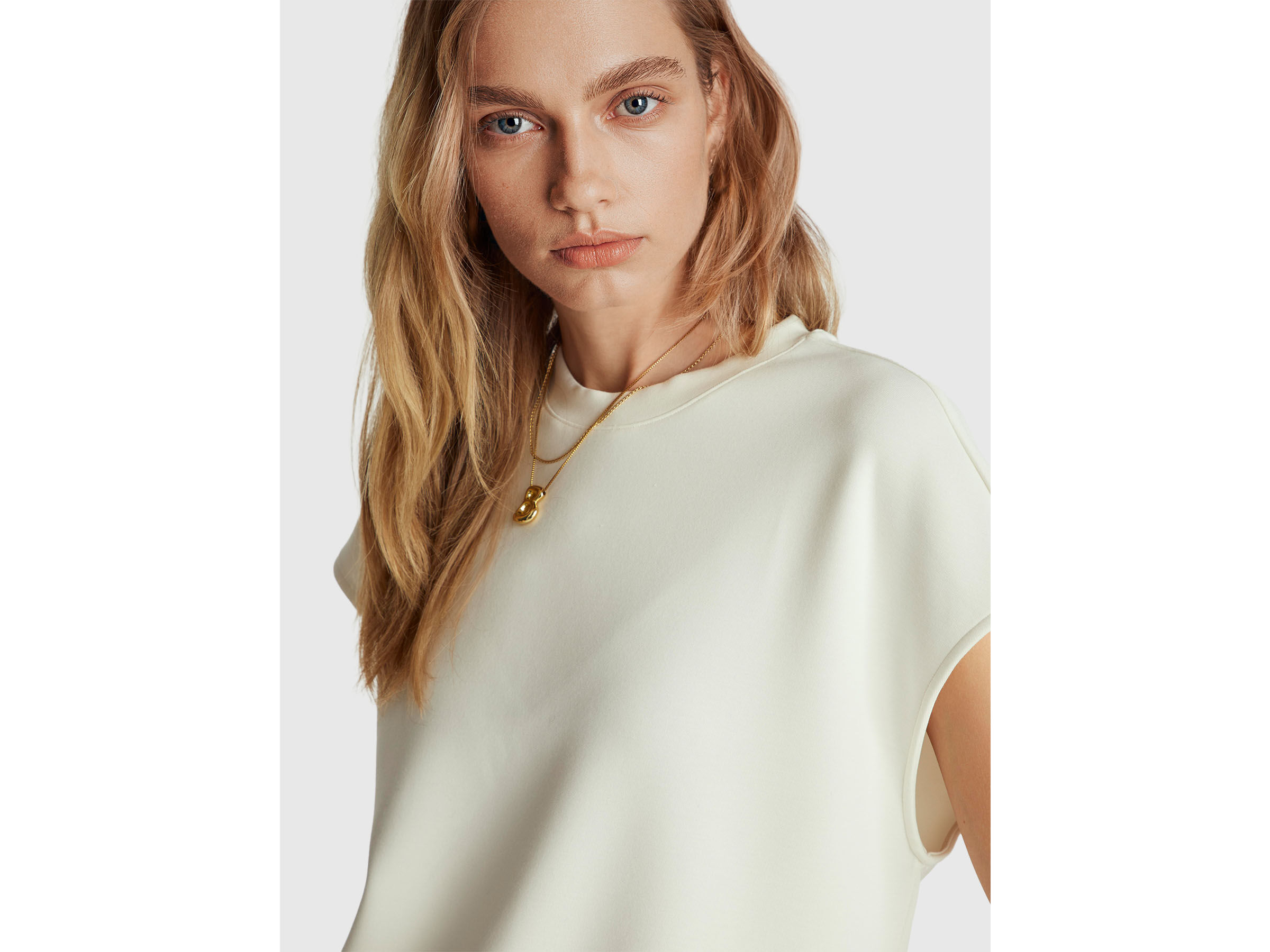 SLEEVELESS SWEATER Women image number 4